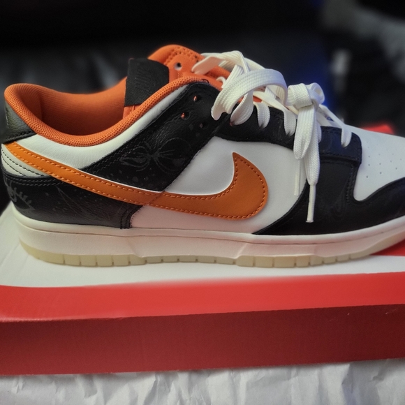 Nike Dunk Low "Halloween" New in box - Picture 7 of 11